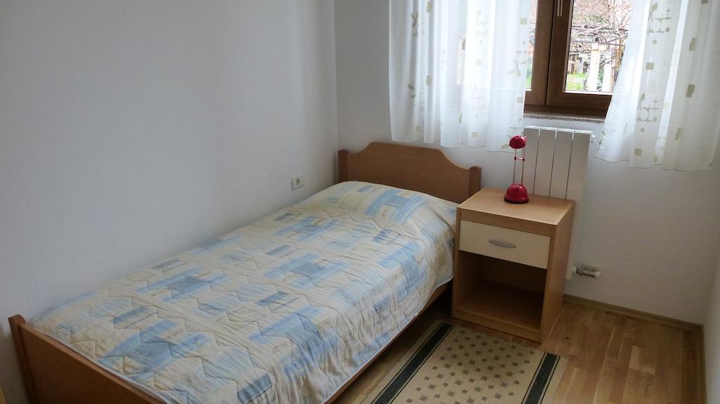 Apartments Libera Πόρετς Δωμάτιο φωτογραφία